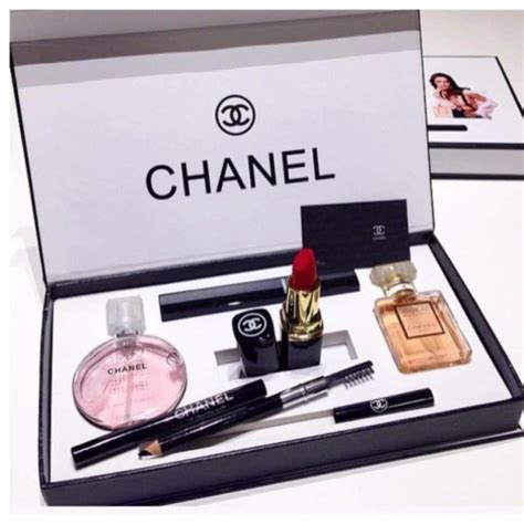 chanel 5 in 1 limited edition gift set|chanel number 5 gift set.